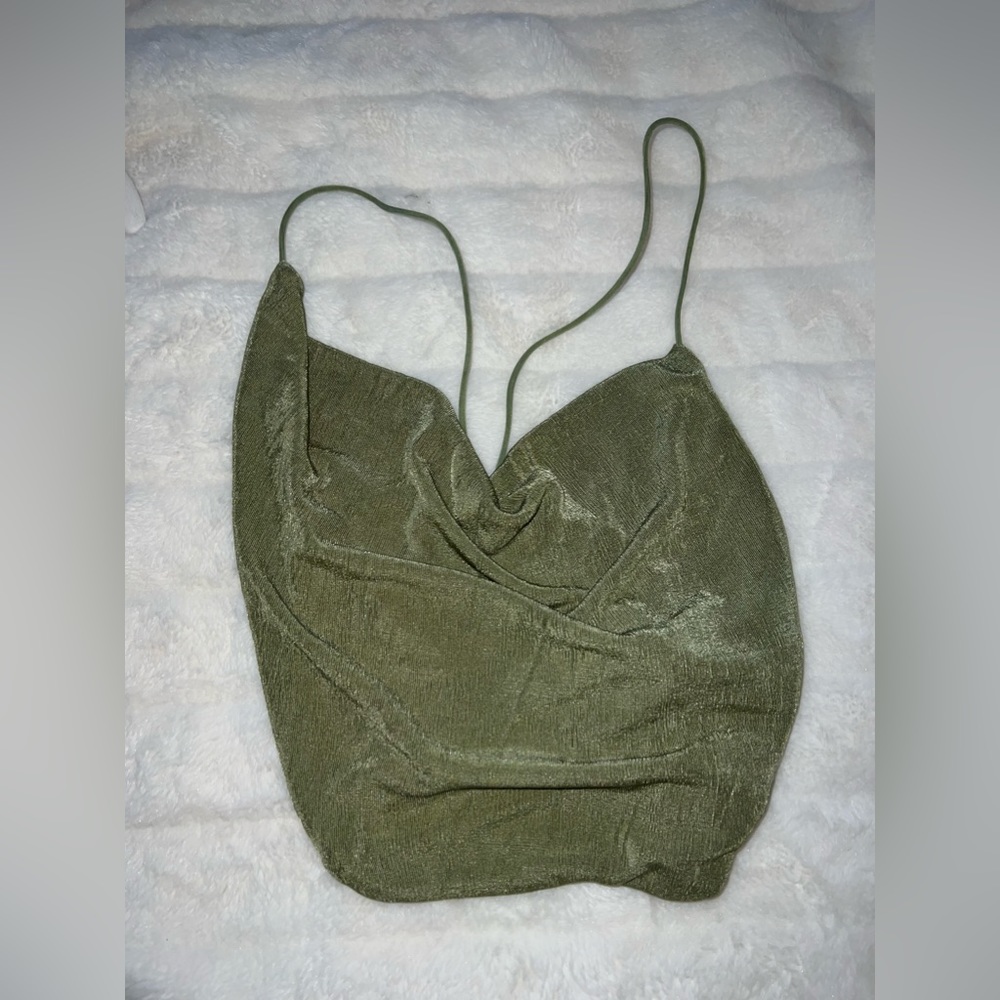 Hello molly green crop top